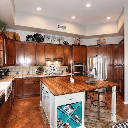 Adobe Arizona Home With City And Mountain Views Queen Creek Extérieur photo
