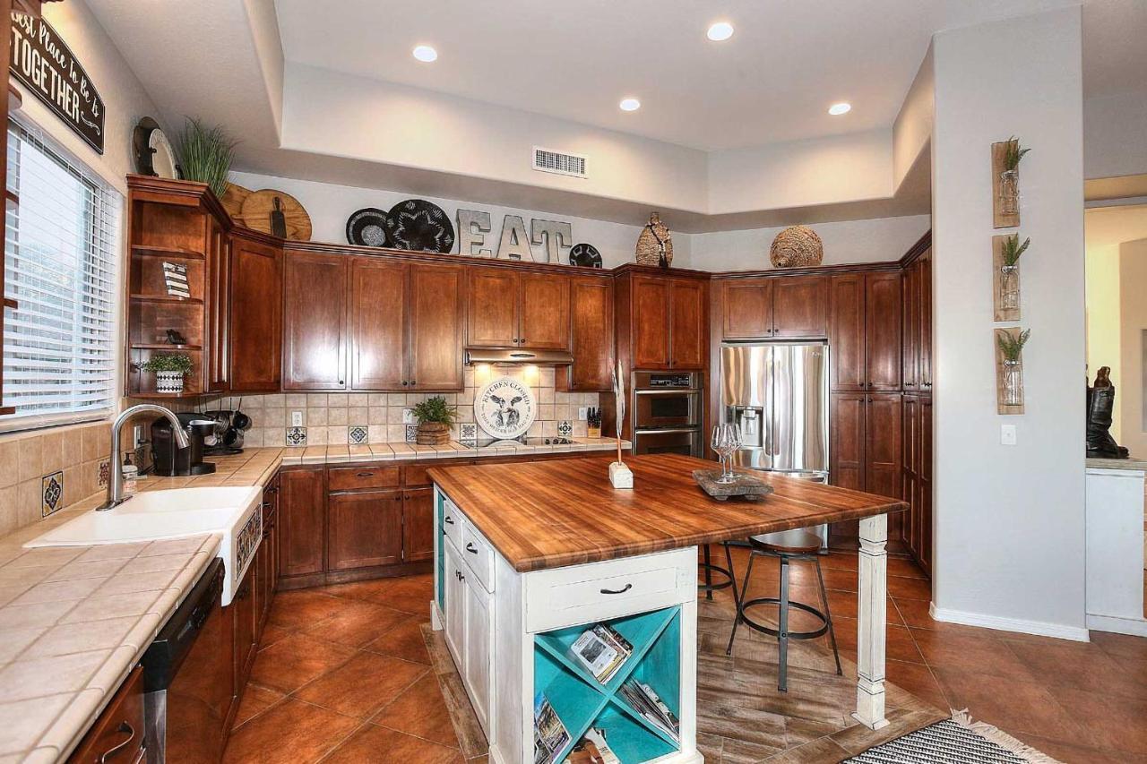 Adobe Arizona Home With City And Mountain Views Queen Creek Extérieur photo